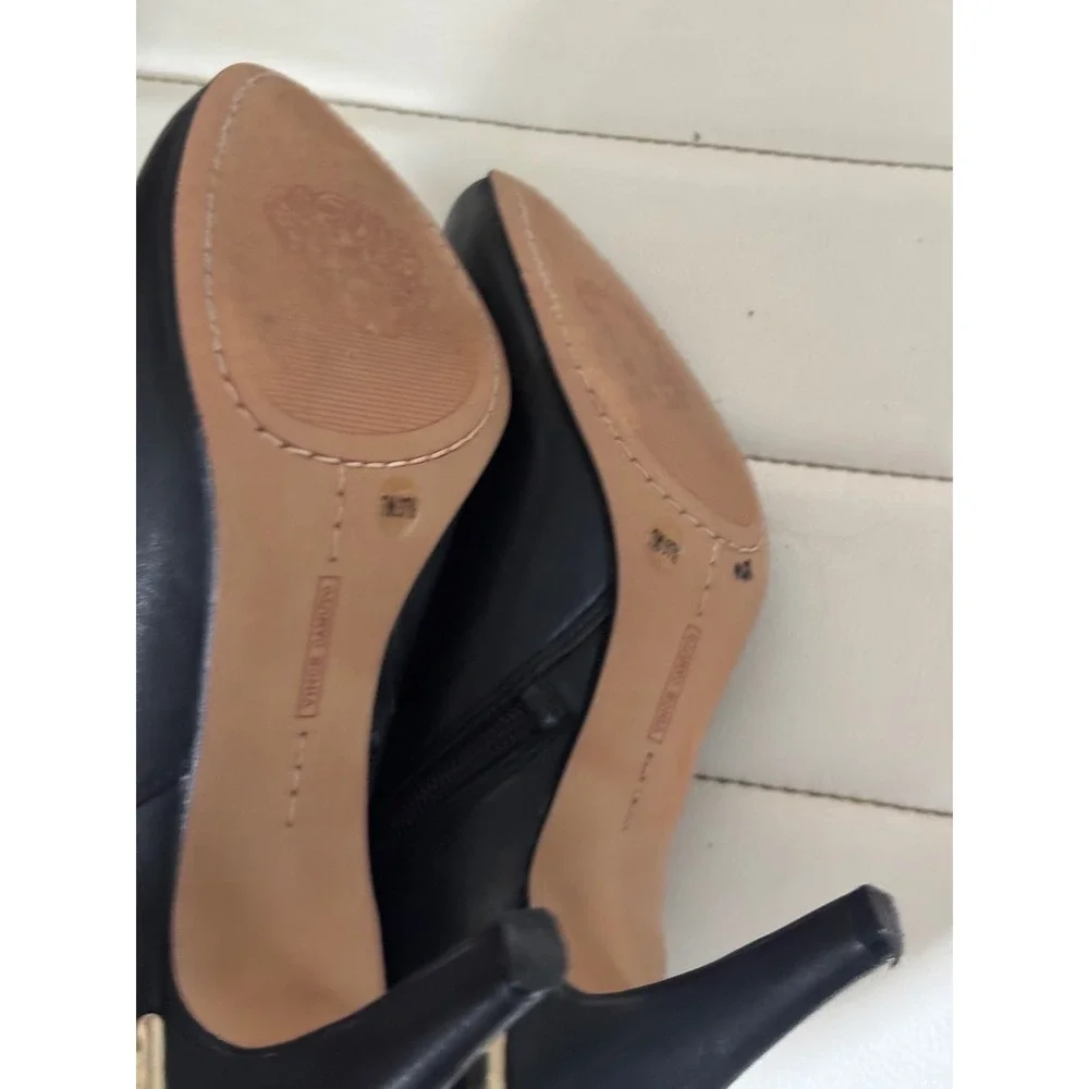 Vince Camuto Black Leather Ankle Booties Gold Hardware Stiletto Heel Size 7M
